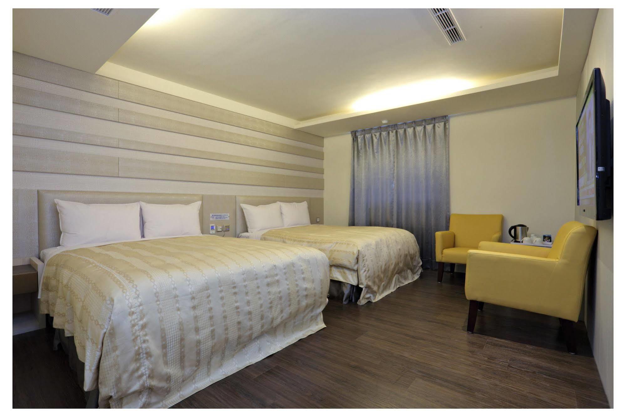 Ai Lai Fashion Hotel Тайчжун Экстерьер фото